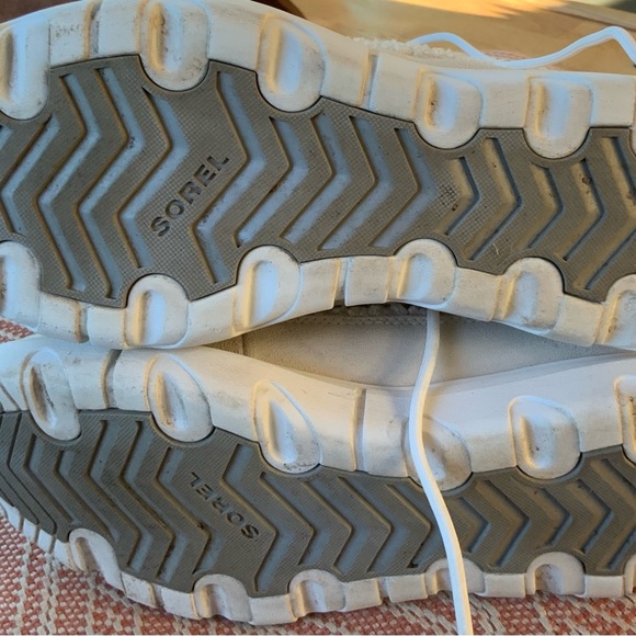 Sorel Women's Winter Boots (lined) - Picture 3 of 5